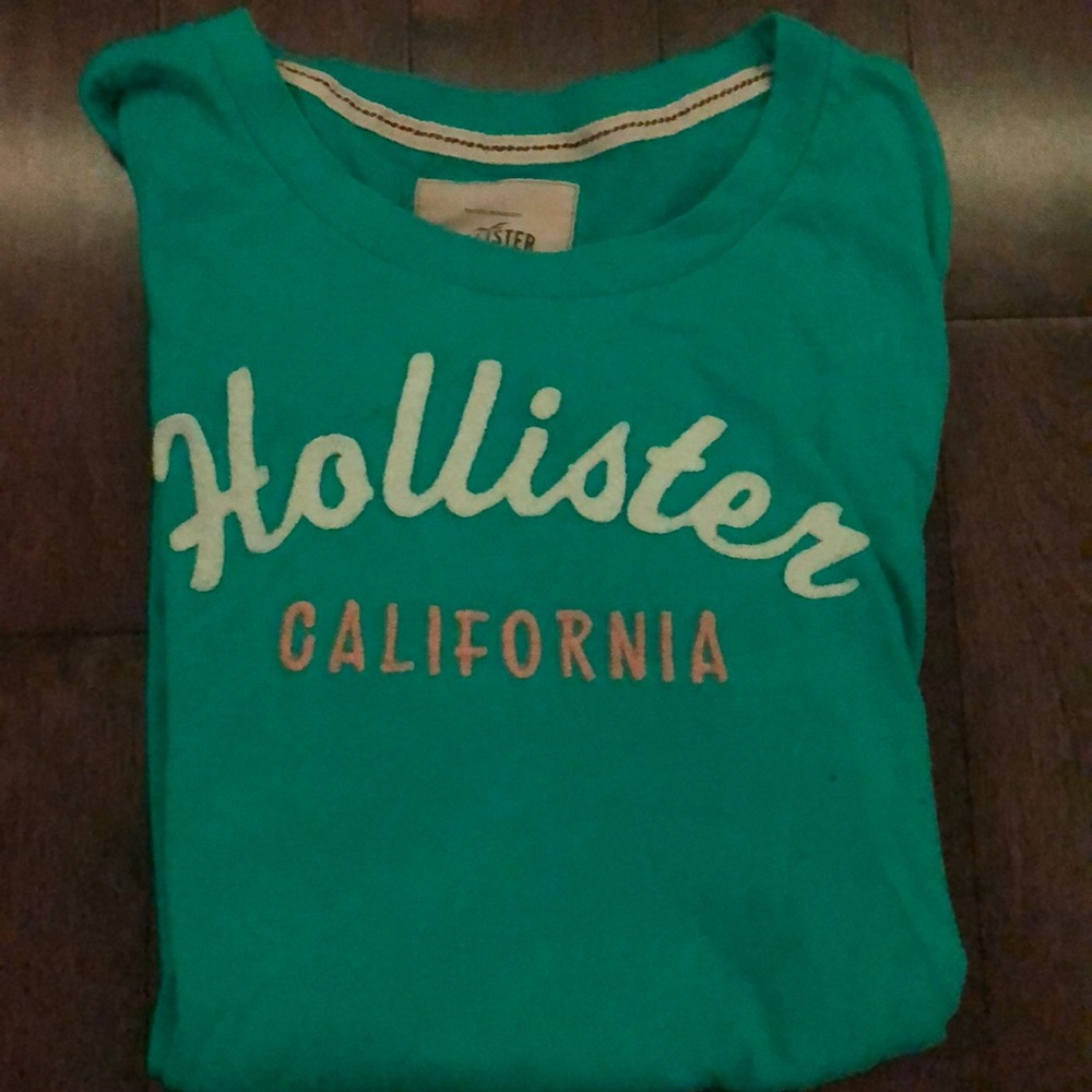 Long sleeve hollister shirt
